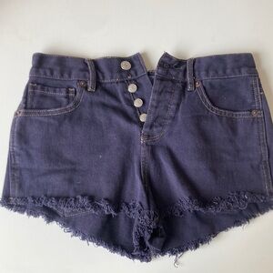 Brandy Melville high hip booty shorts